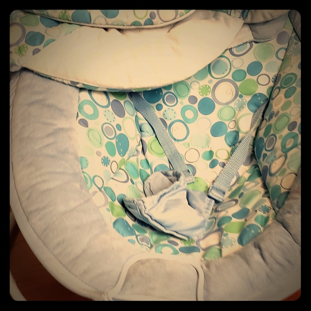 Baby bouncer